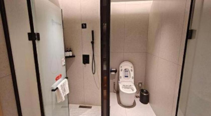 Vienna Hotel (Guangzhou Panyu Plaza) 34/58