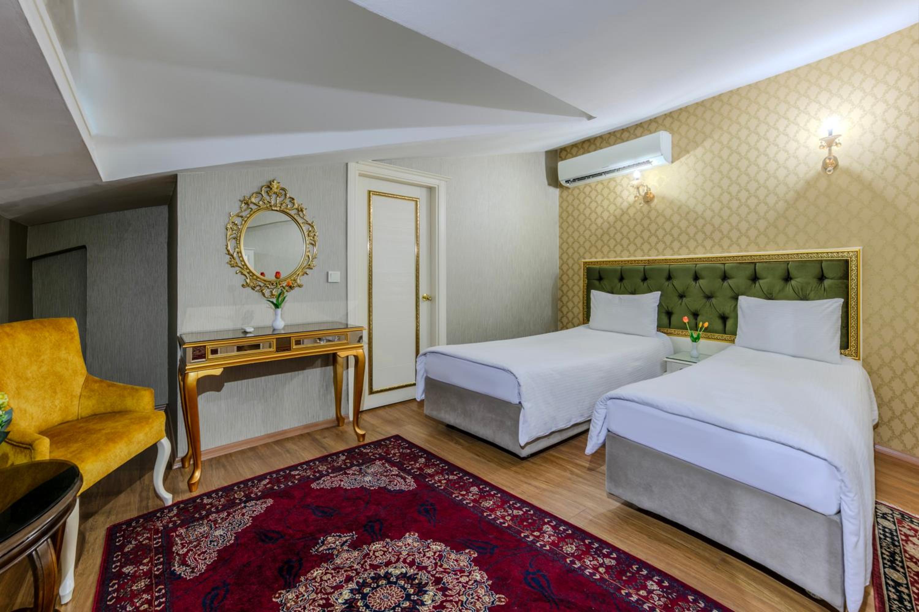 LEMIS SUITE 19/50