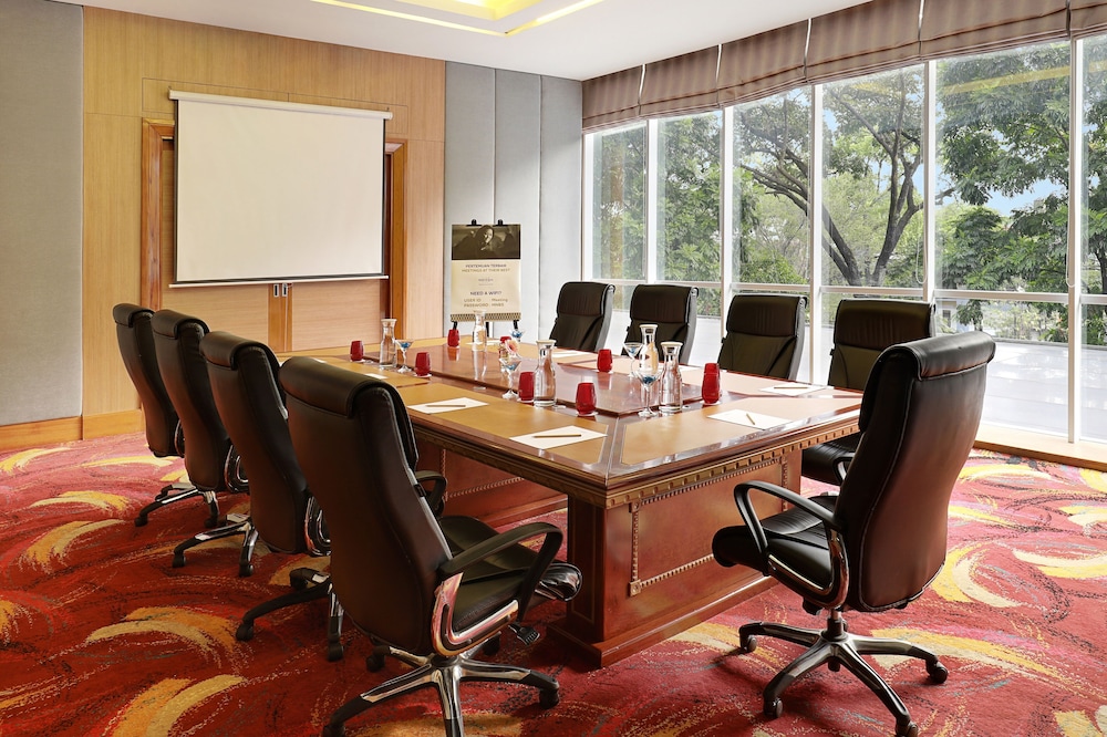 Mercure Bandung Nexa Supratman 59/67
