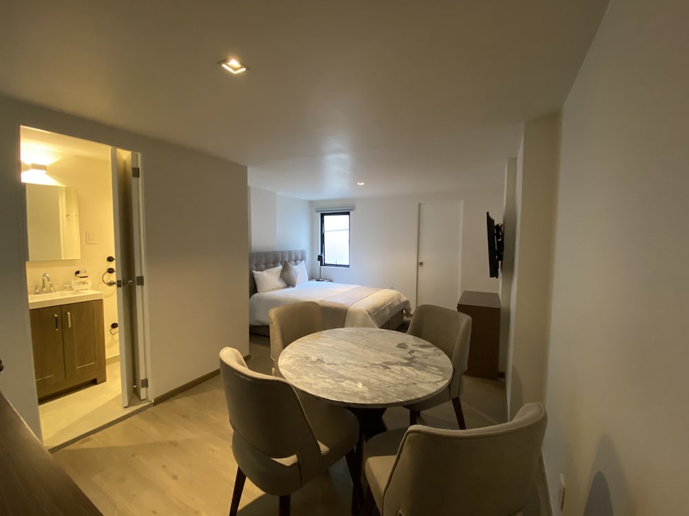 Suites Londres 26/39