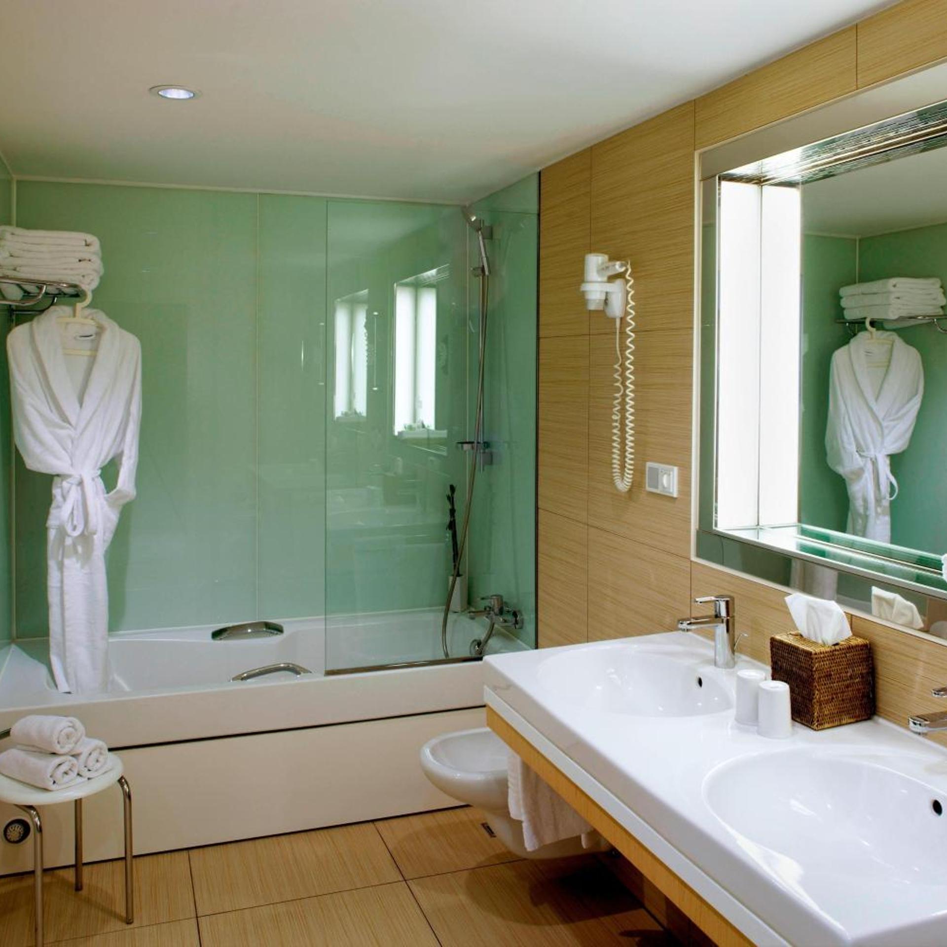 Panorama, Suite, King Bed, Top Floor