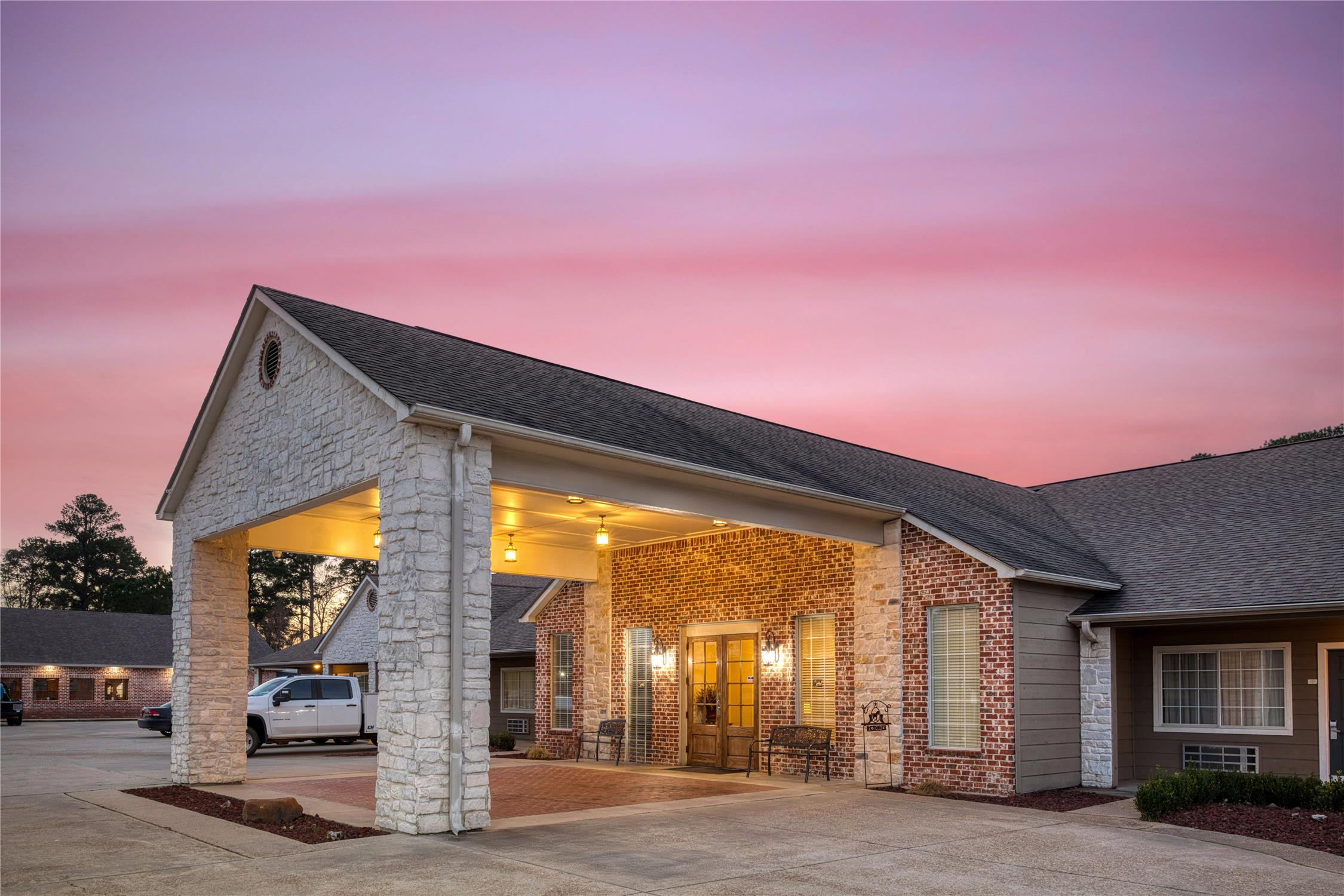 SureStay Hotel By Best Western Leesville 1/28