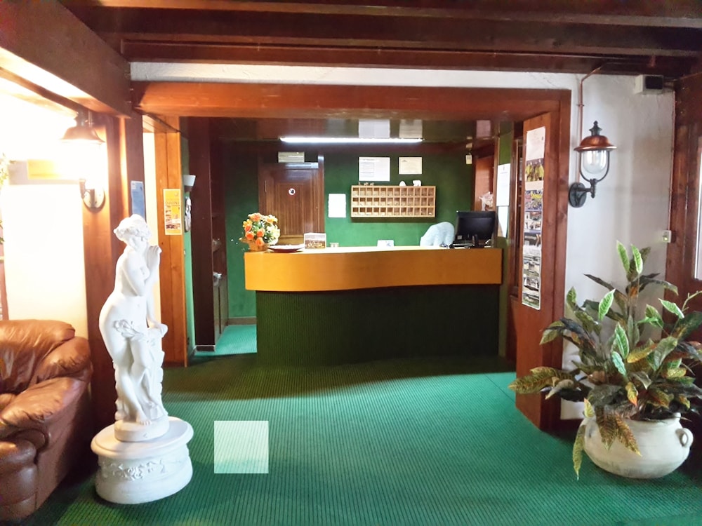 HOTEL ORSO BIANCO 10/73