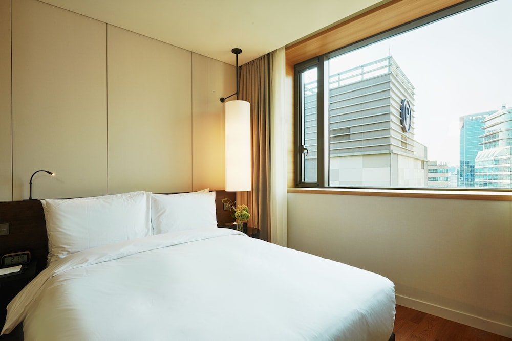 Crown Park Hotel Seoul 13/71