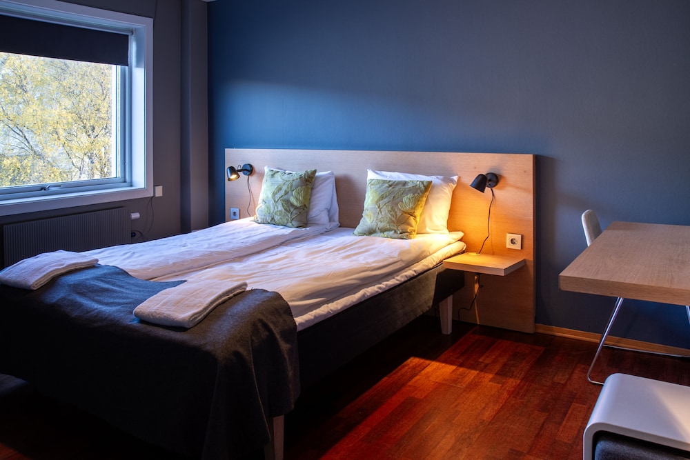 Fast Hotel Svolvaer - Self Service Check In 40/70