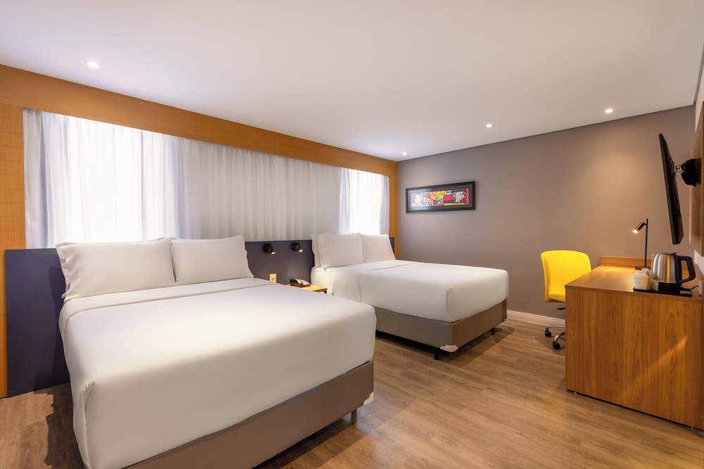 غرفة قياسية بسريرين مزدوجين، Holiday Inn Sao Paulo Parque Anhembi 5/10