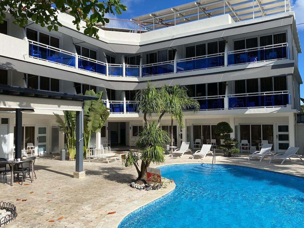 New Garden Hotel 11/59