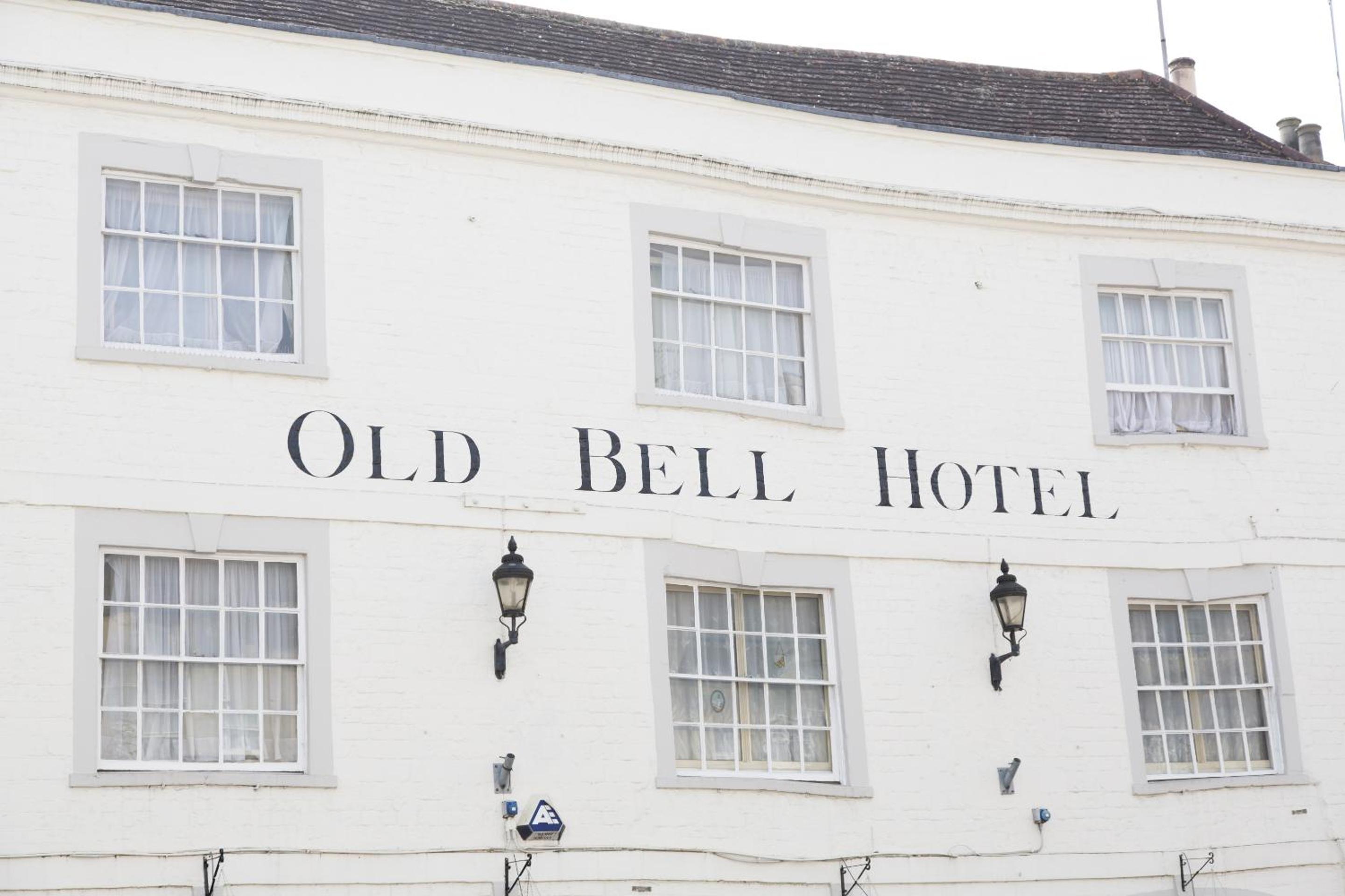 The Old Bell Inn 3/51