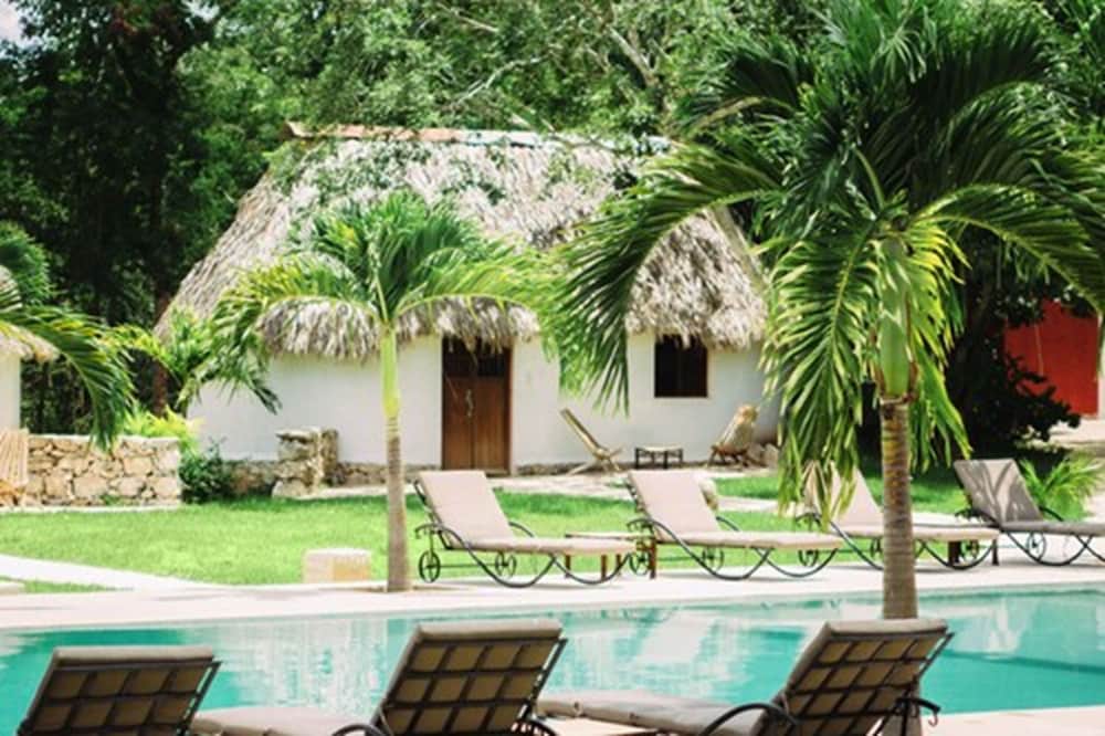 Hotel Hacienda Ticum 9/77