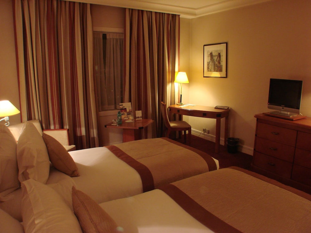 Pullman Bucharest World Trade Center Hotel 39/74