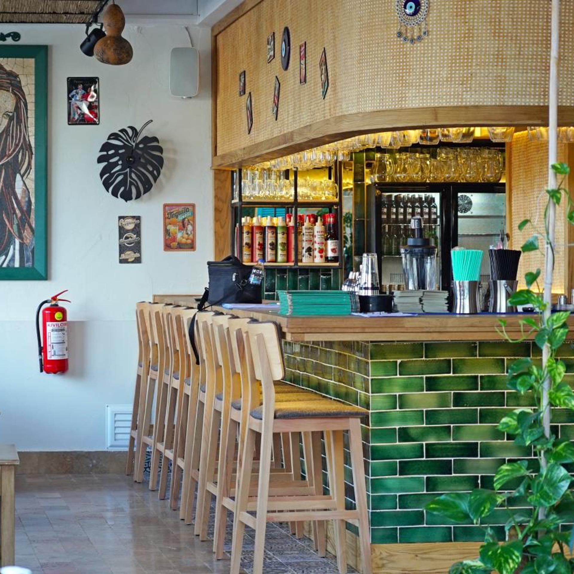 The New George & Dragon Beach Hotel 10/50