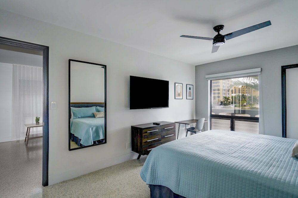 Ocean Villas of Deerfield 15/68