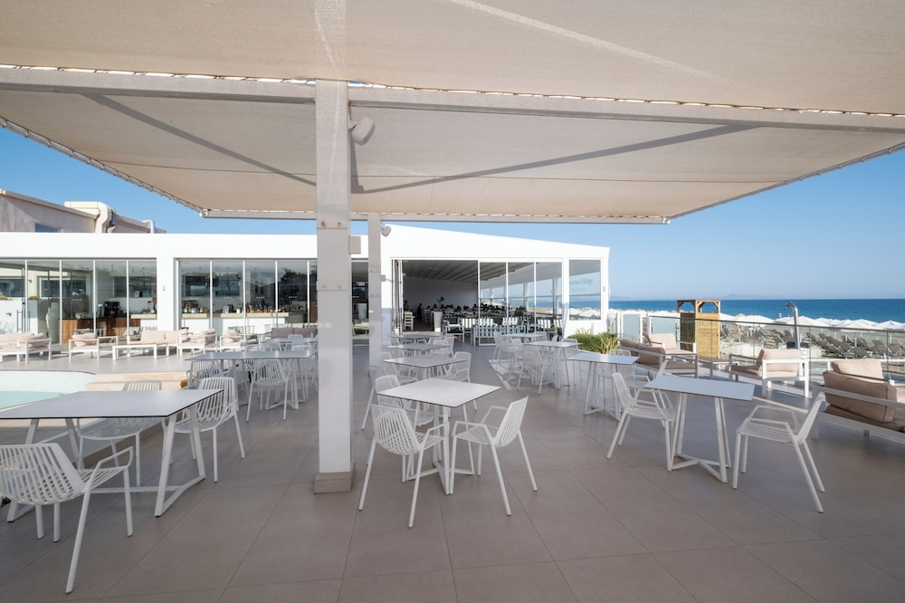 Dimitrios Village Beach Resort and Spa 27/50