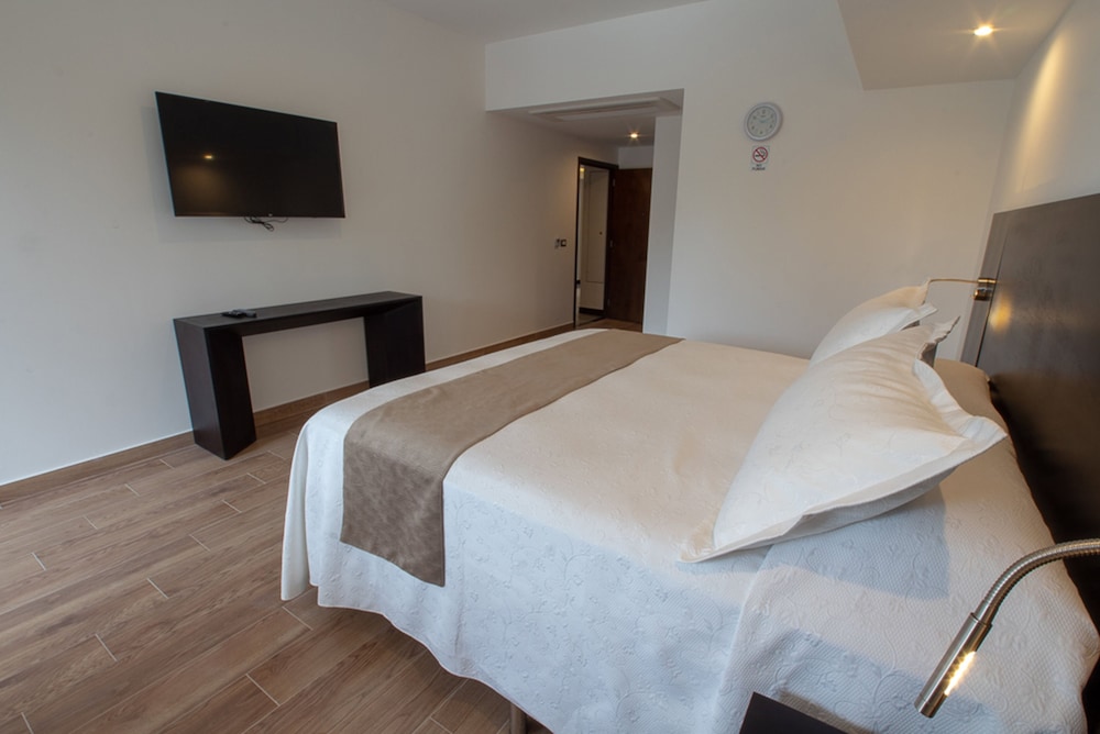 Suites Terraza Imperial 30/60