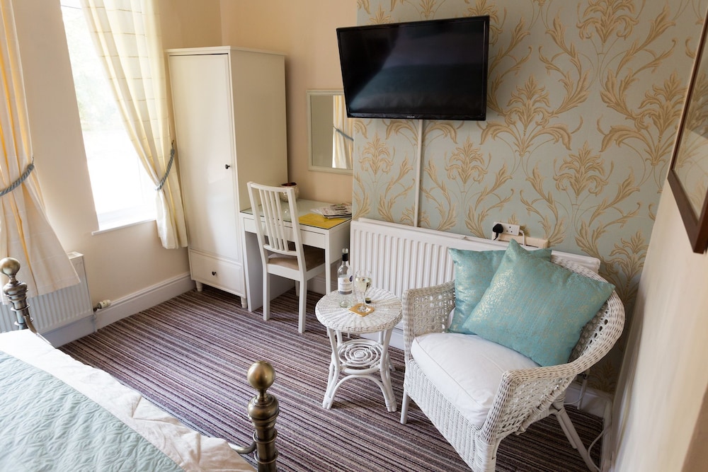 The Ascott 24/50