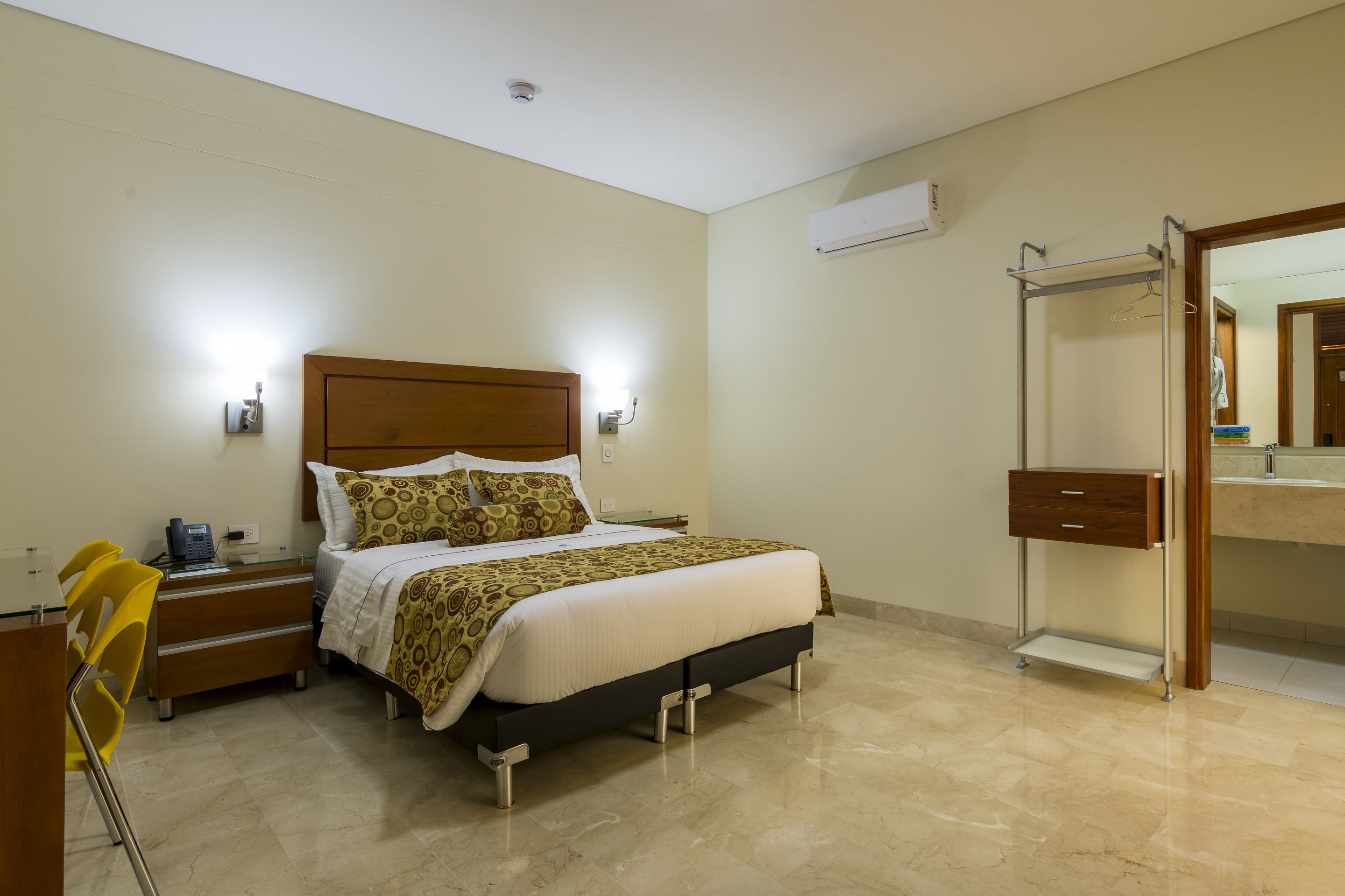 غرفة قياسية بسرير مزدوج، Dorado La 70 Hotel 3/4