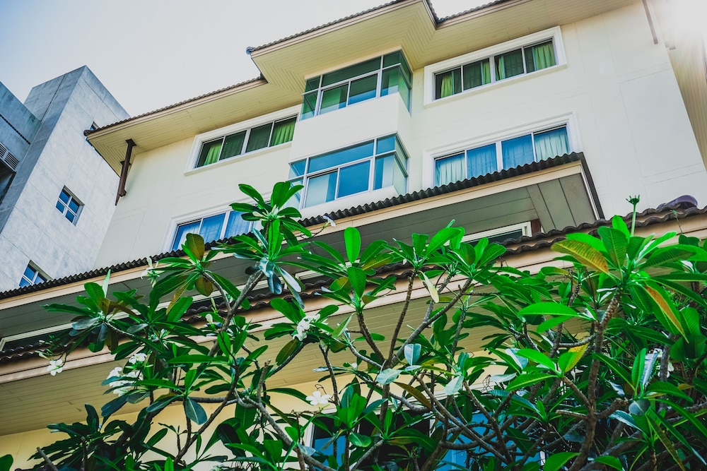 Kanavera Sriracha Hotel and Serviced Apartment 4/77
