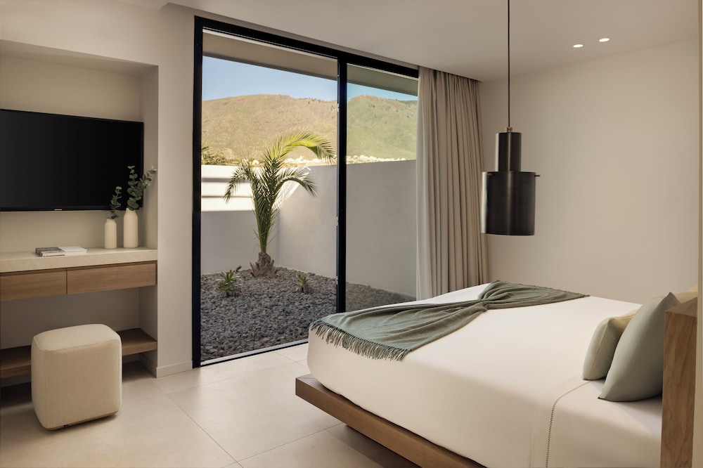 Royal Hideaway Corales Villas 6/50