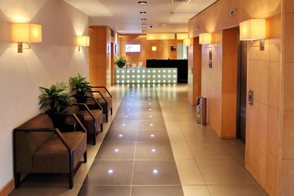 Holiday Inn Express Birmingham Redditch 39/50