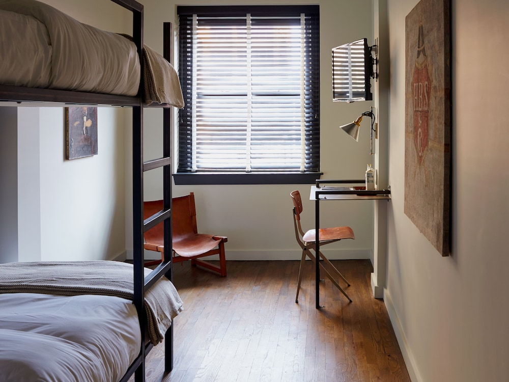 Neptune, an Ash Hotel 17/48