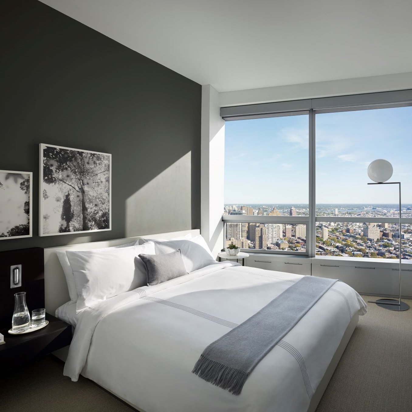 1 BEDROOM, SUITE, DEN