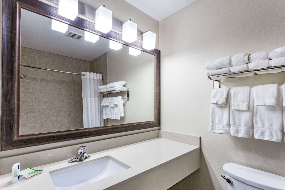 Americinn By Wyndham Sleepy Eye 52/53