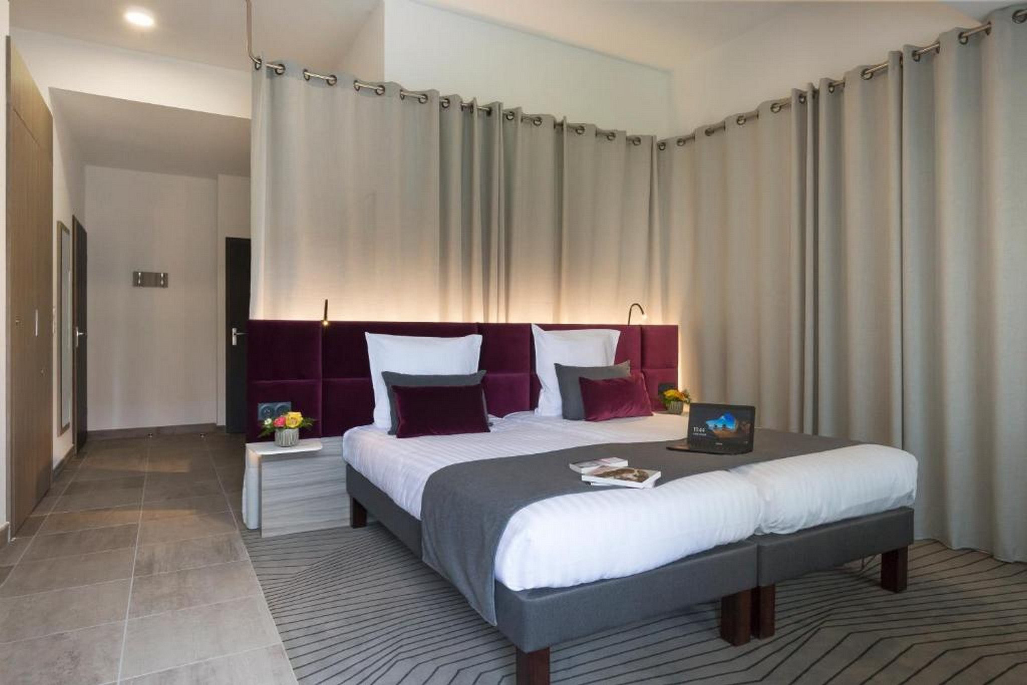 STANDARD, DOUBLE BED