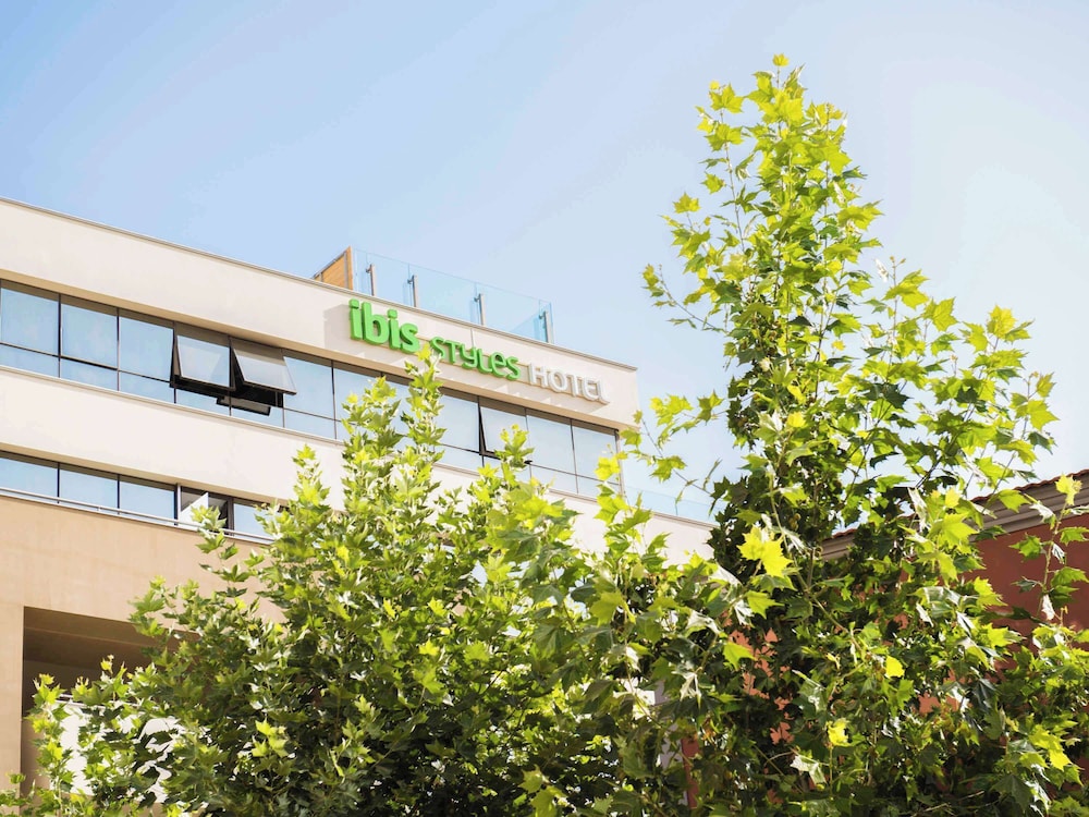Ibis Styles Heraklion Central 46/50