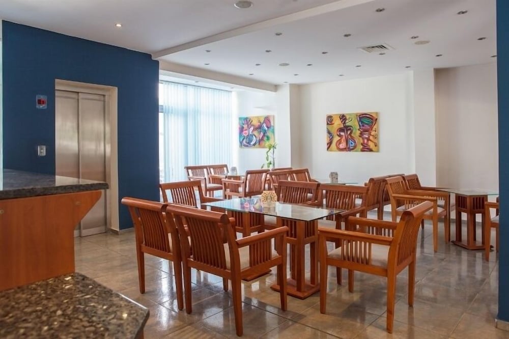 Hotel Yo 14/16