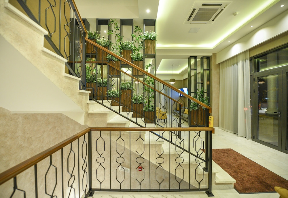 Lazaro Hotel Podgorica 7/45