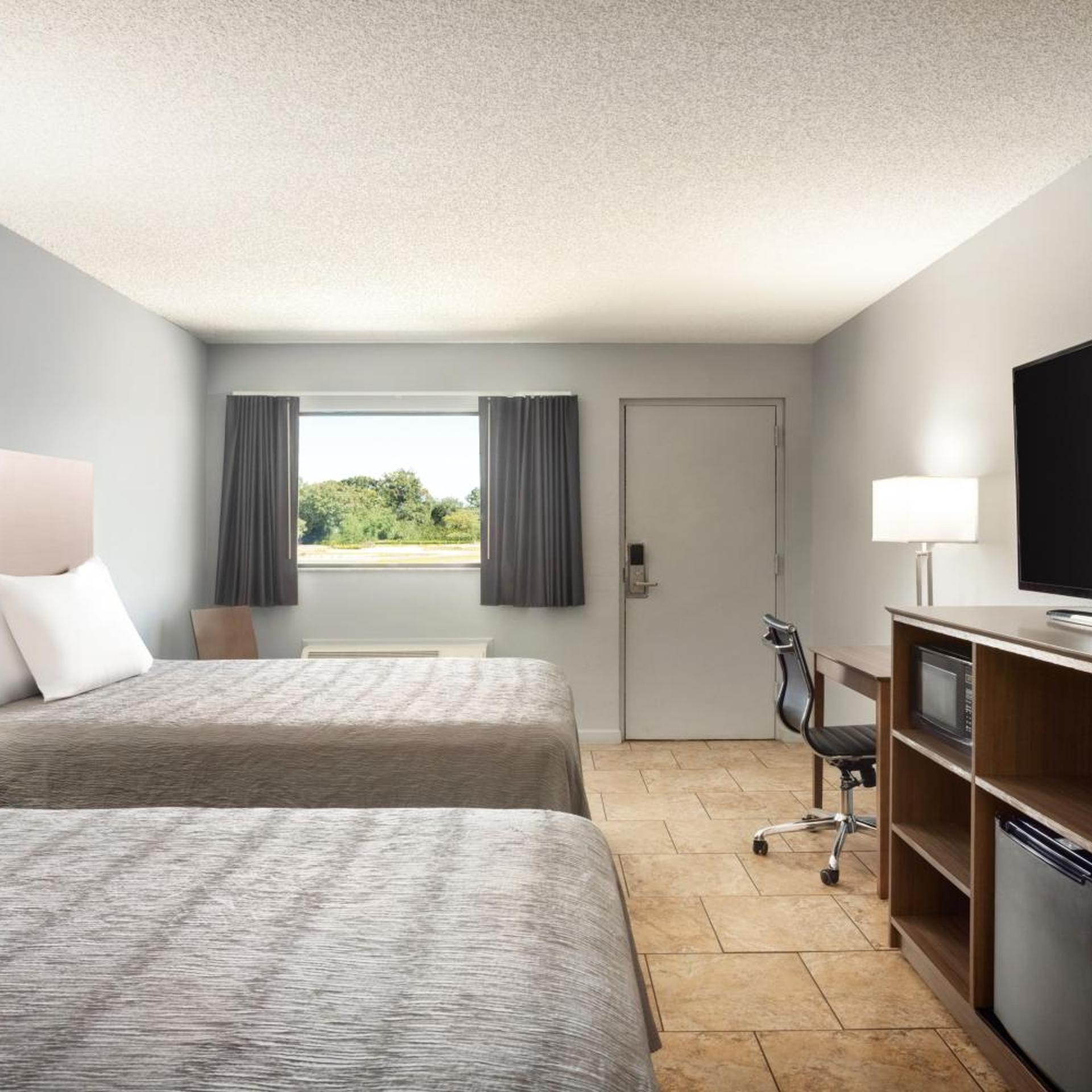 Home Inn & Suites Orlando-Apopka 9/21