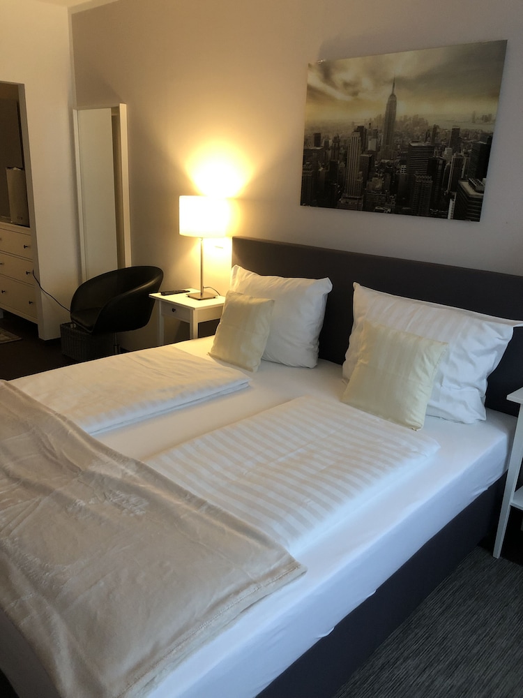 Hotel Restaurant zum alten Postwagen 15/50