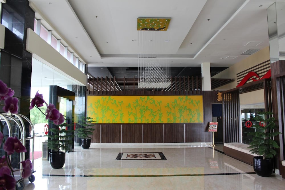 Asialink Premier Karawang 3/50