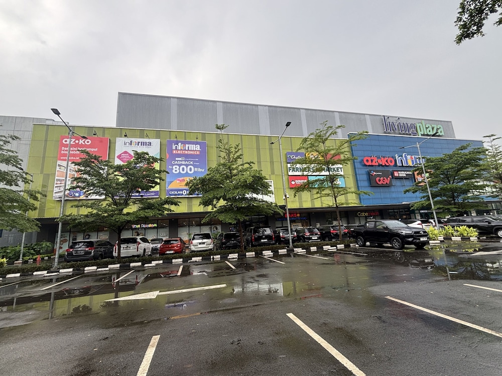 Grand Zuri Jababeka Cikarang 63/68