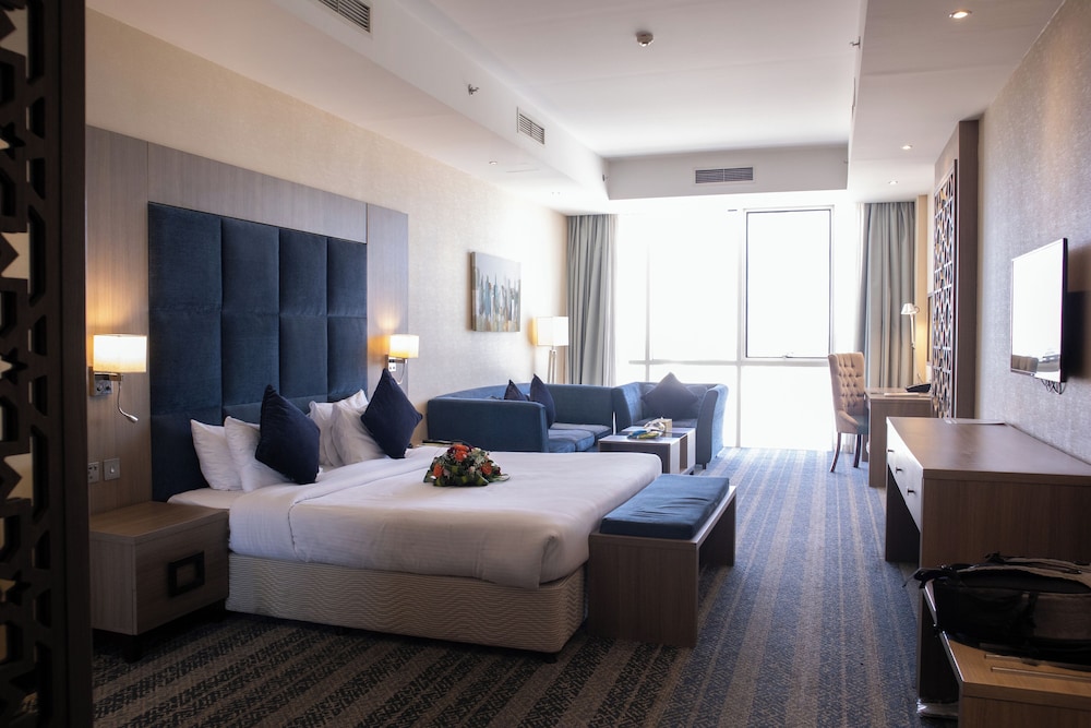 DELUXE, TWIN BEDS