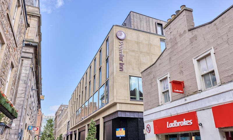 Premier Inn Edinburgh City Centre (Waverley) Hotel in EDINBURGH