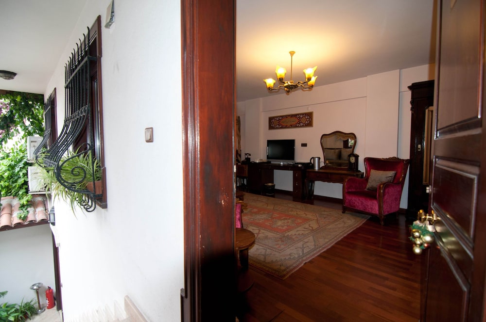 Villa Sphendone Suites 8/50