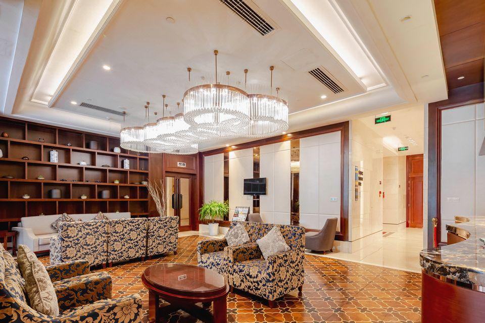 Shenhang International Hotel 16/25