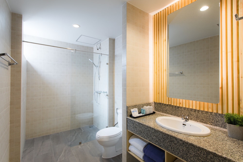 Blu Pine Villa and Pool Access 34/41