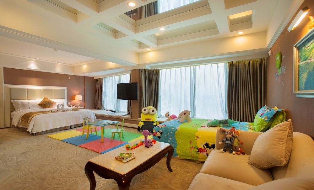 Grand Bay Hotel Zhuhai 41/50