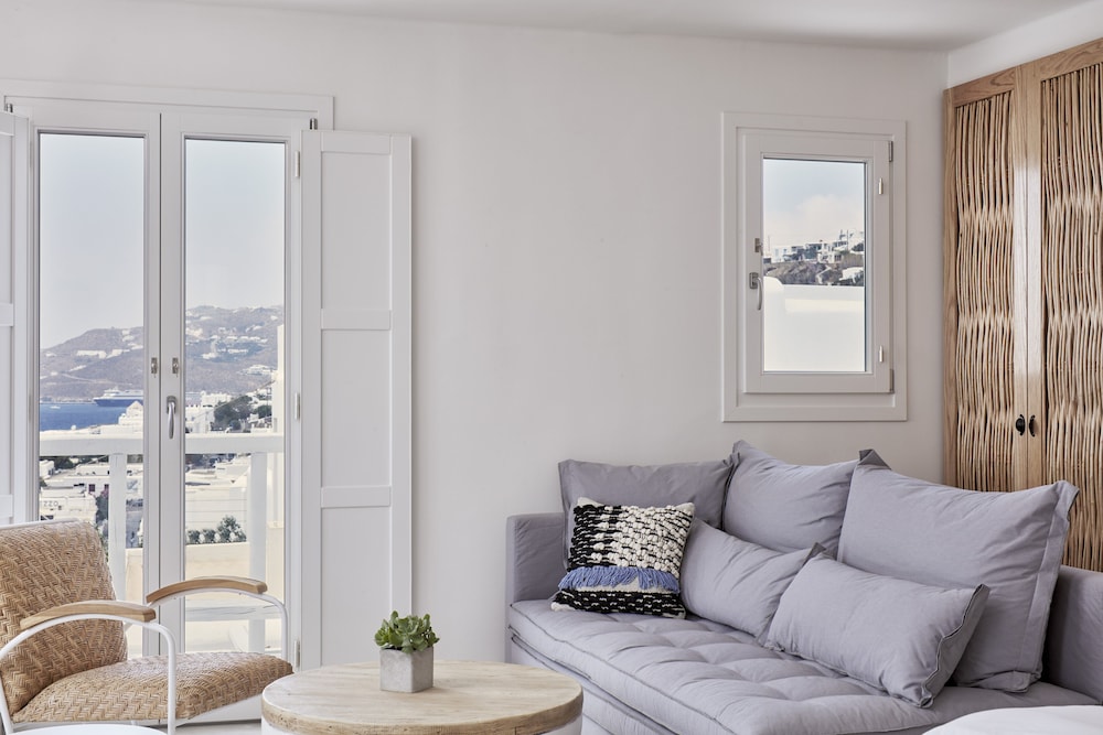 BOHO Suites 30/49
