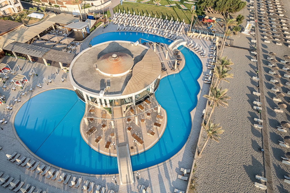 Atlantica Caldera Beach Hotel in Platanias