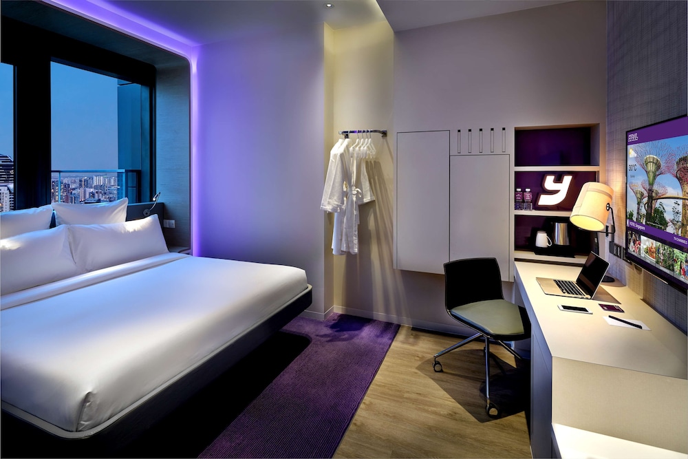 YOTEL San Francisco, Select by Hilton 15/76