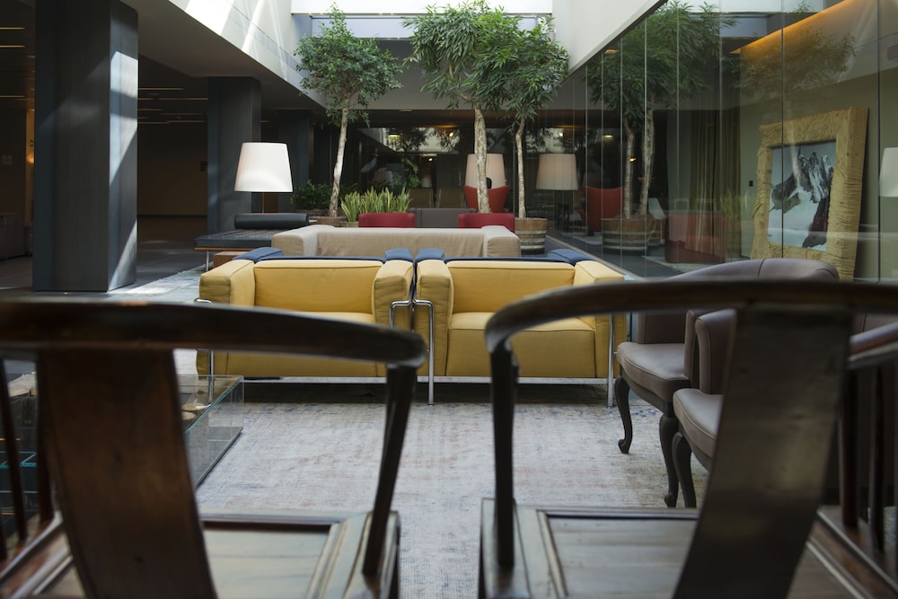 PARC HOTEL BILLIA 28/33