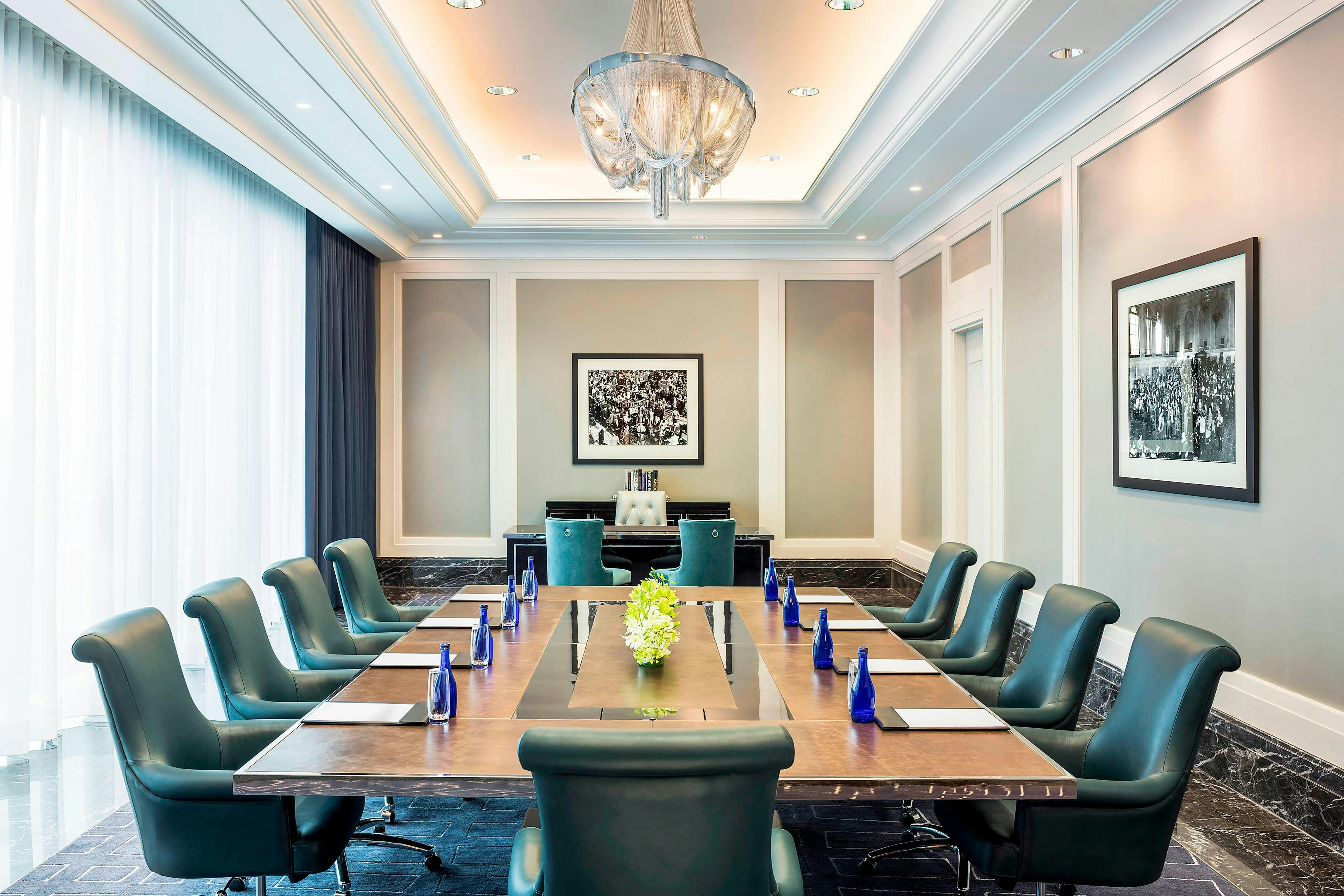 THE ST. REGIS KUALA LUMPUR 65/72