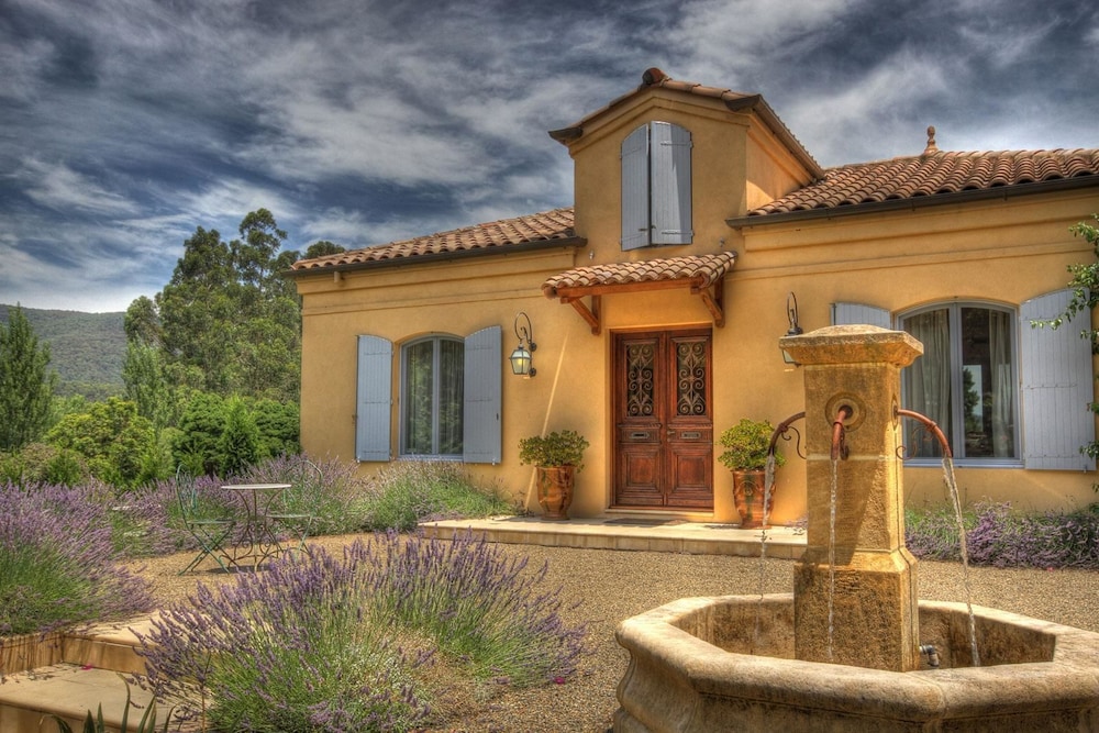 CASA VALERI 32/34