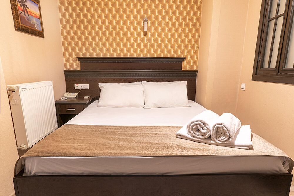 Economy, Double Bed, No Window