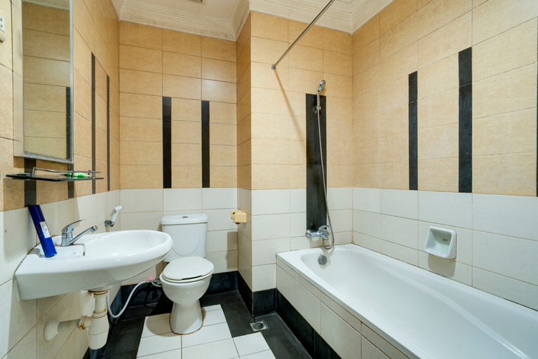 Denpasar Hotel Makassar by LIFE 11/11