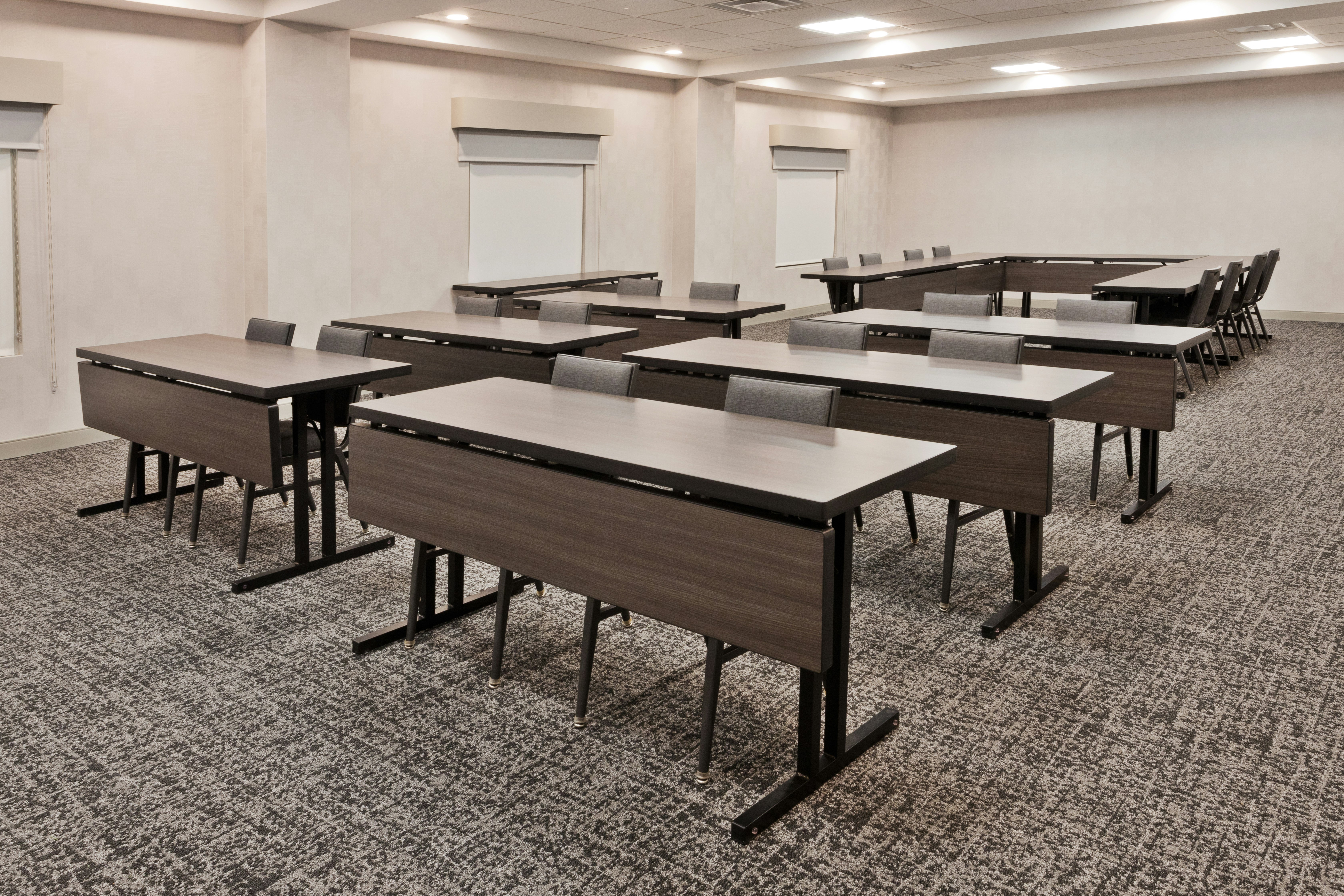 Hampton Inn And Suites Lanett West Point 39/45