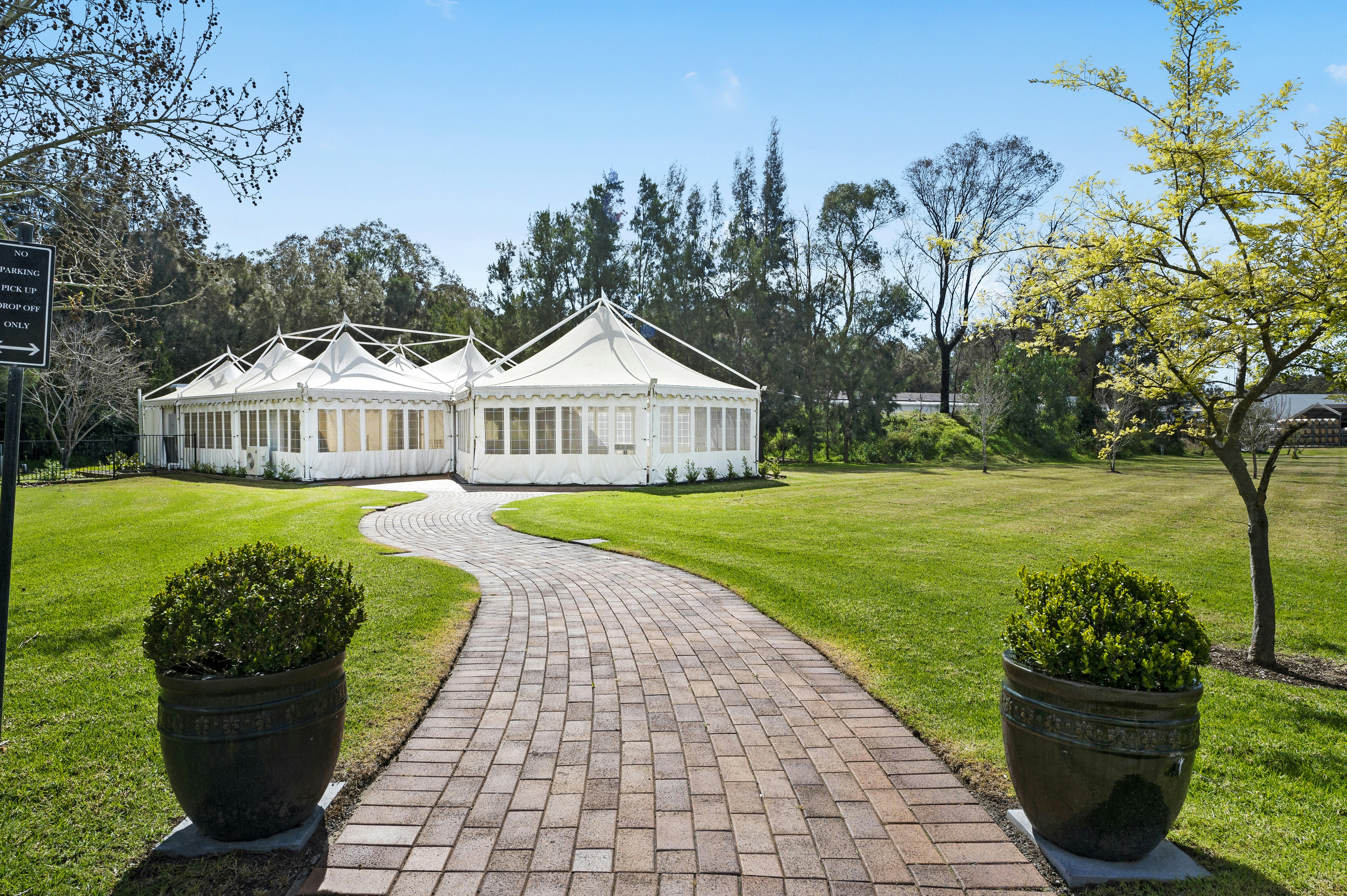 THE CONVENT HUNTER VALLEY 57/62